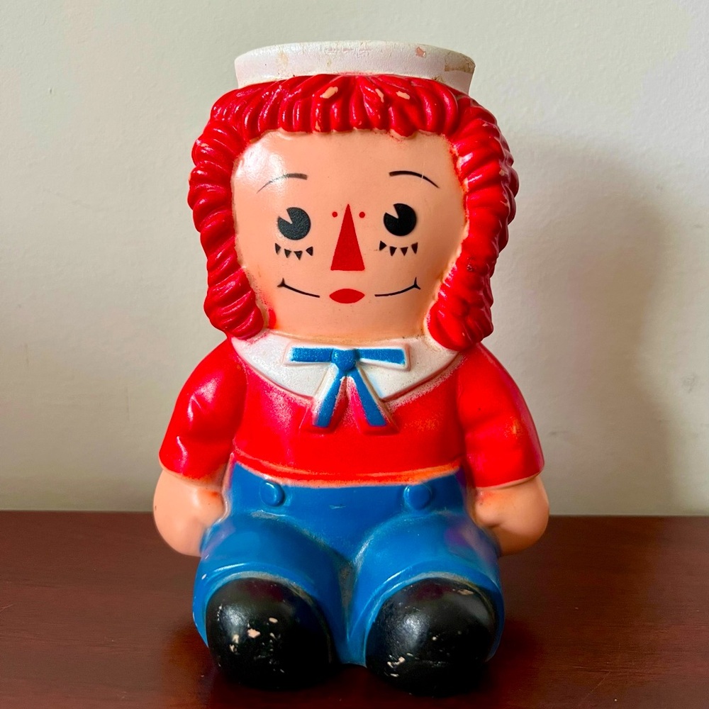 Vintage Raggedy‎ Andy Hard Plastic Coin Bank 6in Tall Bobbs Merrill Collectible